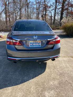 2017 Honda Accord Sport SE - cars & trucks - by owner - vehicle... for sale in Camdenton, MO