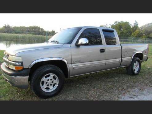 2002 CHEVROLET SILVERADO 1500 - cars & trucks - by dealer - vehicle... for sale in TAMPA, FL