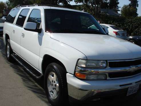 2006 CHEVY SUBURBAN 1500 4X4 LOADED ONE OWNER - cars & trucks - by... for sale in Santa Cruz, CA