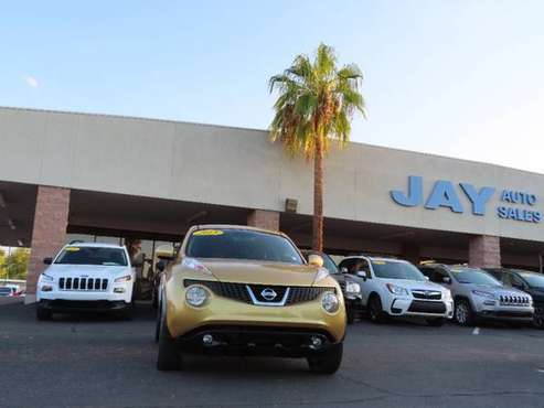 2013 Nissan JUKE 5dr Wgn CVT SV / ONLY 48,000 MILES / GREAT... for sale in Tucson, AZ