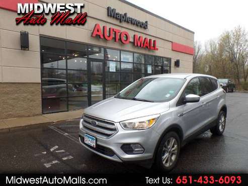 2017 Ford Escape SE 4WD - - by dealer - vehicle for sale in Maplewood, MN