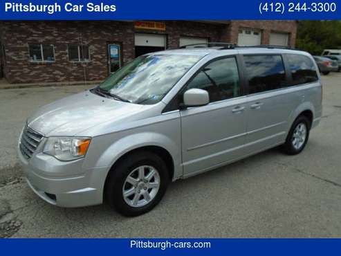 2010 Chrysler Town & Country 4dr Wgn Touring with 4-wheel disc for sale in Pittsburgh, PA