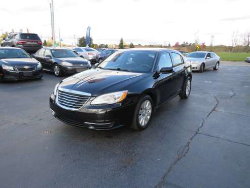 2012 Chrysler 200 LX for sale in Waterford, MI