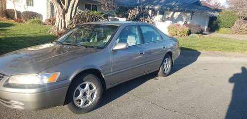 1998 toyota camry LE 231K 30MPG bullet proof excellent condition -... for sale in Chico, CA