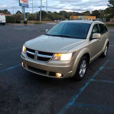 2010 Dodge journey SXT for sale in Mastic Beach, NY