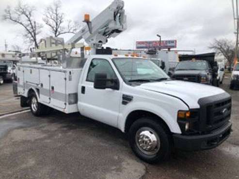2008 Ford F-350 SD 36 FOOT REACH BUCKET - cars & trucks - by dealer... for sale in Massapequa Park, NY