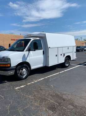 2007 Chevy 3500 Dually KUV Cargo Van for sale in Schaumburg, IL