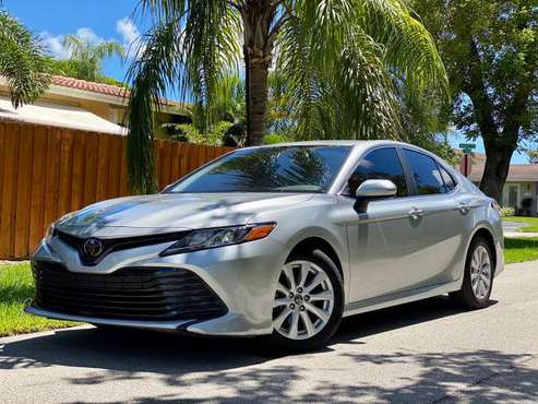 2018 TOYOTA CAMRY LE CLEAN TITLE $390 🙋‍♀️ASK 4 SOFIA 📲 - cars &... for sale in Hollywood, FL