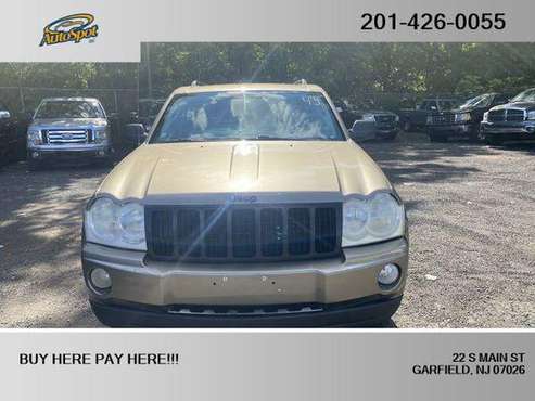 2006 Jeep Grand Cherokee Laredo Sport Utility 4D EZ-FINANCING! -... for sale in Garfield, NY