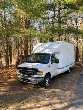 2004 Ford Cutaway truck - cars & trucks - by owner - vehicle... for sale in Rockland, MA