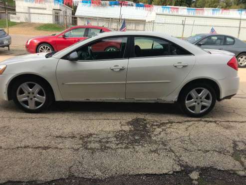2008 Pontiac G6 Runs GREAT FULLY LOADED!!! - cars & trucks - by... for sale in Clinton, IA