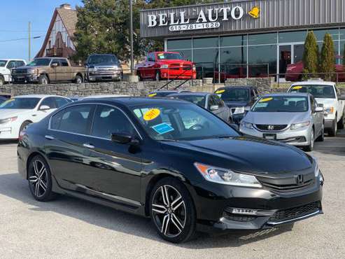 2017 HONDA ACCORD - cars & trucks - by dealer - vehicle automotive... for sale in Nashville, TN