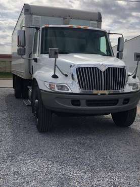 2005 INTERNATIONAL BOX TRUCK - - by dealer - vehicle for sale in Donna, TX