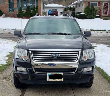 2007 Ford Explorer XLT 4WD BLACK - GREAT CONDITION!!! - cars &... for sale in Cleveland, OH