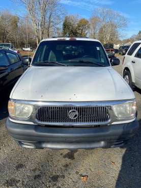 MERCURY MOUNTAINEER - cars & trucks - by dealer - vehicle automotive... for sale in East Falmouth, MA