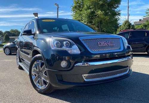 2011 GMC Acadia Denali-Leather-Roof-Alloys-Warranty-Like New - cars... for sale in Lebanon, IN