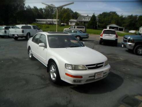 1997 Nissan Maxima GLE for sale in Kingsport, TN