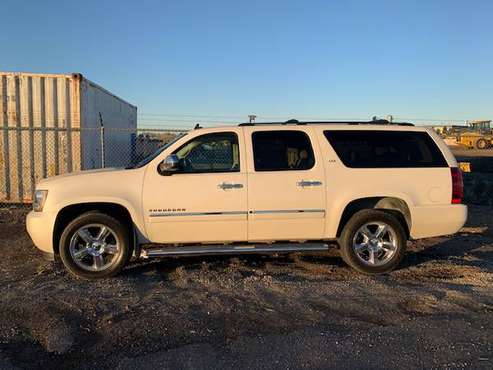 2014 Chevy Suburban LTZ! "Super Clean! - cars & trucks - by dealer -... for sale in Twin Falls, NV