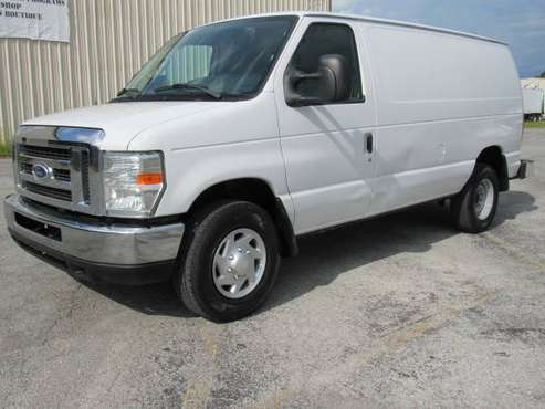 ** 2014 FORD E250 CARGO VAN WITH EXTRAS ** for sale in Fort Oglethorpe, TN