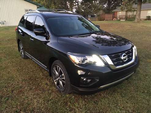2018 Nissan Pathfinder Platinum 4WD, 8k miles, 3rd row seat. - cars... for sale in Siloam Springs, AR