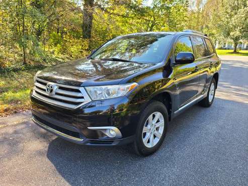 2012 TOYOTA HIGHLANDER SE ... FULLY LOADED ... THIRD SEAT . SUNROOF.... for sale in Charlotte, NC