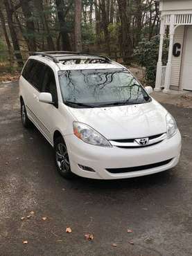 2006 Toyota Sienna - cars & trucks - by owner - vehicle automotive... for sale in Middlebury, IN