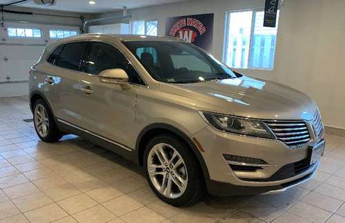 2015 Lincoln MKC Reserve AWD - cars & trucks - by owner - vehicle... for sale in East grand forks, ND