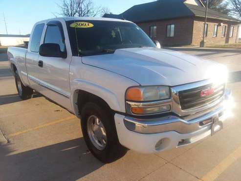 2003 GMC Sierra Ext. Cab 4 Door Z71 4x4 Leather, Loaded for sale in California, MO