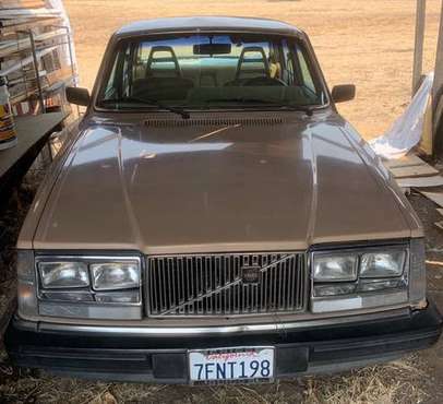 1989 Volvo Sedan - cars & trucks - by owner - vehicle automotive sale for sale in Chico, CA