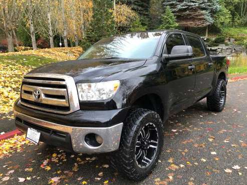 2013 Toyota Tundra CrewMax SR5 4WD --Leather, Lifted, WoW, Clean... for sale in Kirkland, WA
