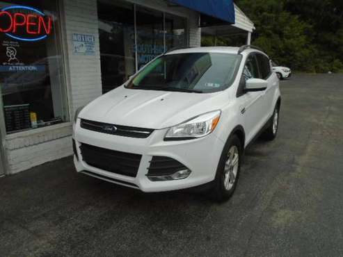 2016 Ford Escape SE *We're Safely Open for Business!* - cars &... for sale in Pittsburgh, PA