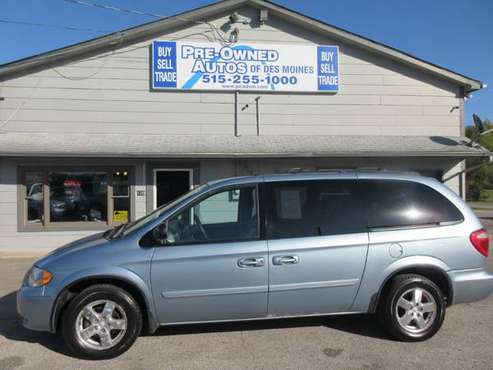 2005 Dodge Grand Caravan SE - Automatic/Wheels/Third Row - Low Miles!! for sale in Des Moines, IA