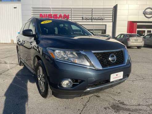 ~~~~~~~ 2015 Nissan Pathfinder SUV ~~~~~~~ - cars & trucks - by... for sale in BERLIN, VT
