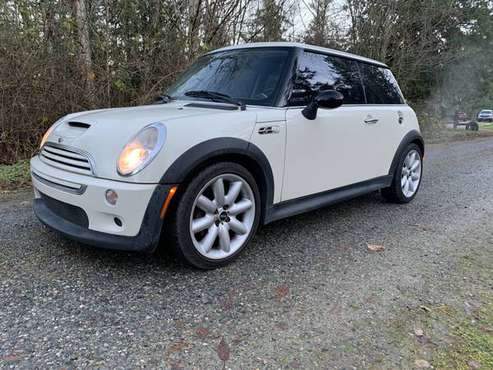 Mini Cooper "S" ONE Owner-LOW Miles-Look~! - cars & trucks - by... for sale in Bellingham, WA