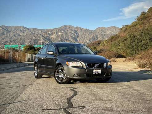 2010 Volvo S40 - cars & trucks - by dealer - vehicle automotive sale for sale in Los Angeles, CA