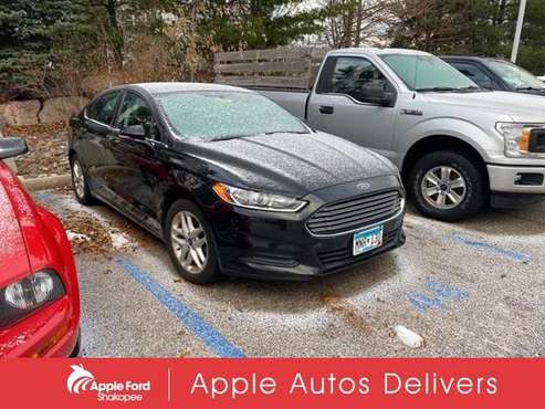2013 Ford Fusion SE - sedan - cars & trucks - by dealer - vehicle... for sale in Shakopee, MN