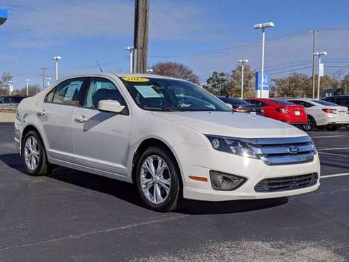 2012 Ford Fusion SE - BRAND NEW TIRES! - cars & trucks - by dealer -... for sale in Monroe, MI