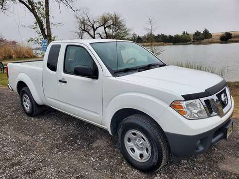 2015 Nissan Frontier SV 85K ML 1OWNER WELL MAINT CLEAN CAR-FAX TOOLB for sale in KS