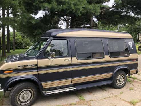 1989 Ford Van - cars & trucks - by owner - vehicle automotive sale for sale in Stoddard, WI