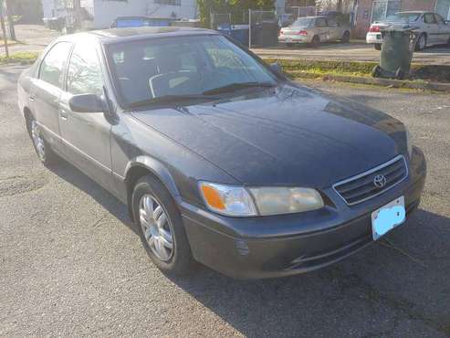 2000 Toyota Camry - cars & trucks - by owner - vehicle automotive sale for sale in Federal Way, WA