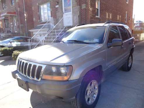 2001 JEEP GRAND CHEROKEE LAREDO 4 WHEEL DRIVE - - by for sale in Bronx, NY
