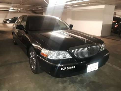 2007 Lincoln Towncar for sale in Los Angeles, CA