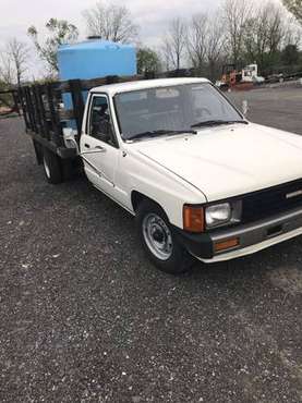 Toyota pick up 1986 duality only 83 000 miles runs great very rare for sale in Deal, NJ