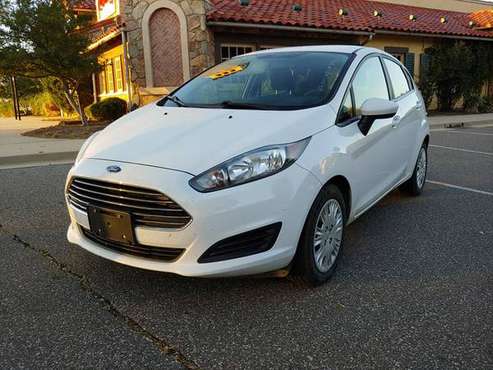 2015 FORD FIESTA HATCHBACK ONLY 50,000 MILES! 43 MPG! CLEAN CARFAX! for sale in Norman, KS