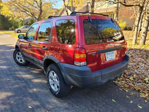 2007 Ford Escape XLT 74k - cars & trucks - by dealer - vehicle... for sale in Minneapolis, MN