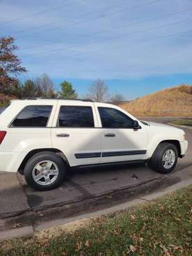 2006 Grand Cherokee - cars & trucks - by owner - vehicle automotive... for sale in Cottage Grove, MN