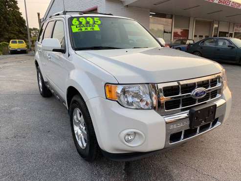 2011 Ford Escape Limited 4x4 Leather & Sunroof - cars & trucks - by... for sale in Des Moines, IA
