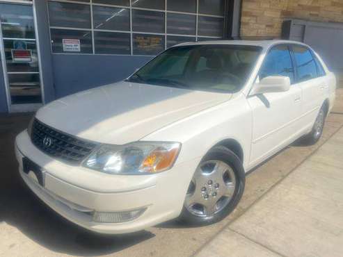 2003 TOYOTA AVALON - cars & trucks - by dealer - vehicle automotive... for sale in MILWAUKEE WI 53209, WI