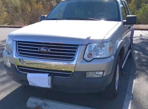2006 Ford Explorer XLT - cars & trucks - by owner - vehicle... for sale in Carson, CA