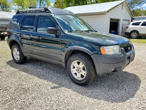 2004 FORD ESCAPE XLT V6! 4X4! LOW MILES! - - by dealer for sale in Mansfield, OH